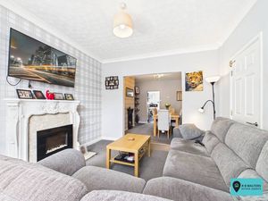 Living Room- click for photo gallery